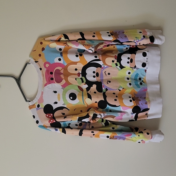 Disney Tsum tsum crew neck - Picture 2 of 4